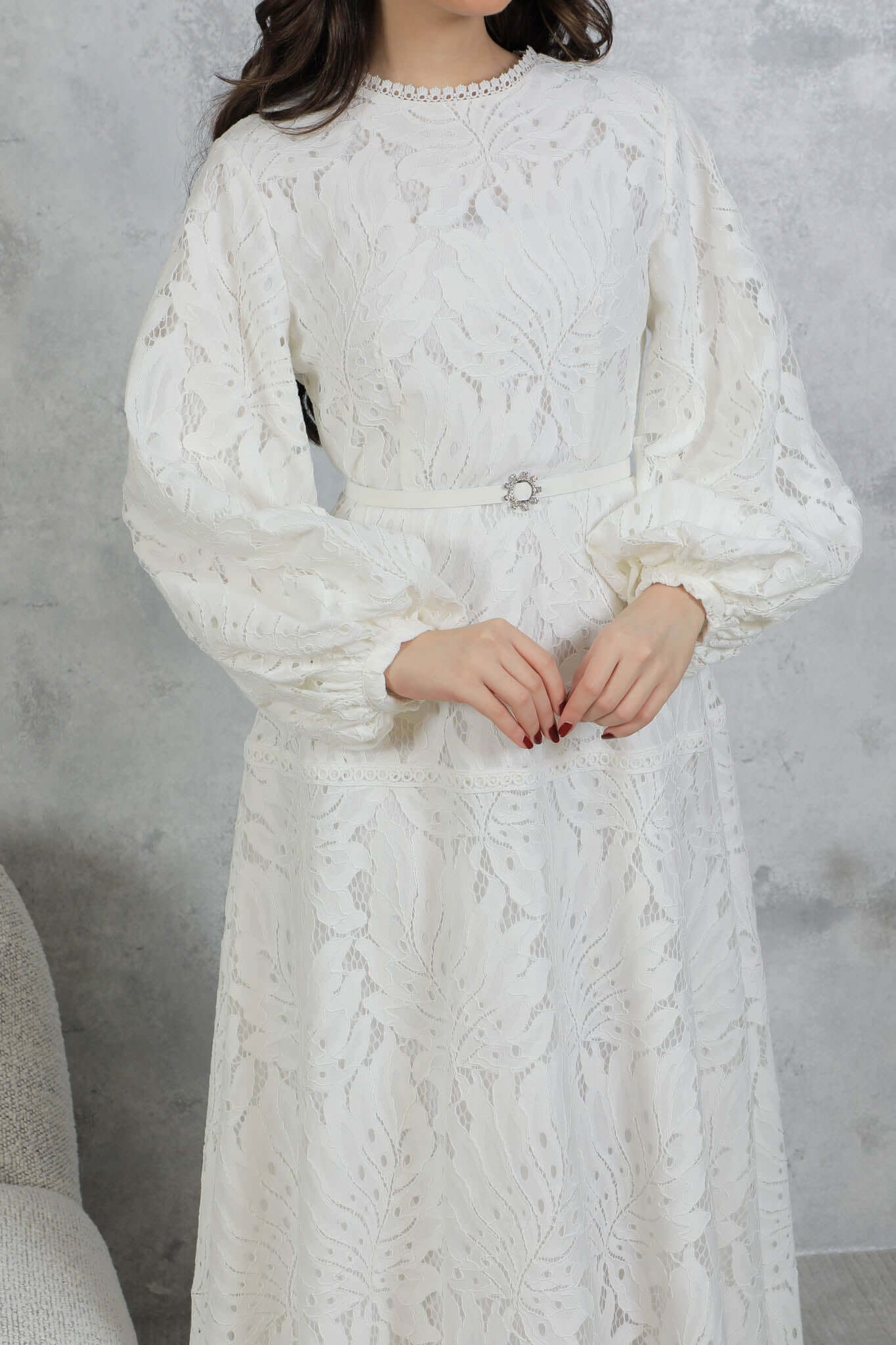 Elegant maxi dress with long sleeves 