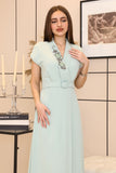 Elegant maxi dress with belt 