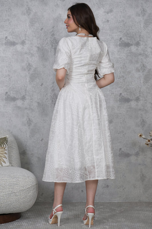 Midi dress with side slits 