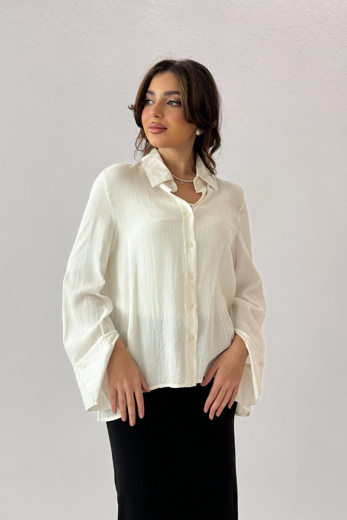 Long sleeve cotton shirt in sugar color 