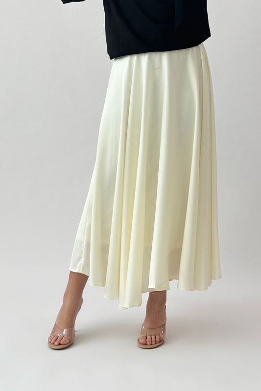 Satin cloche skirt, sugar color 