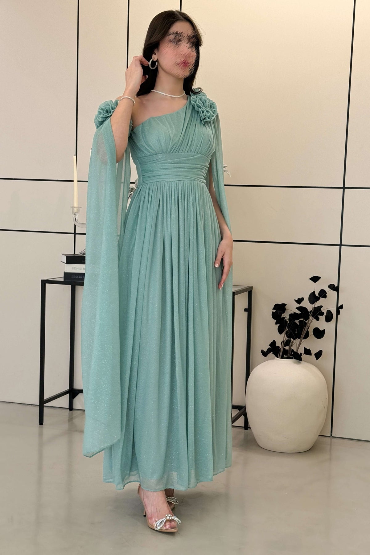 Light Green One Shoulder Tulle Dress with Floral Applique 