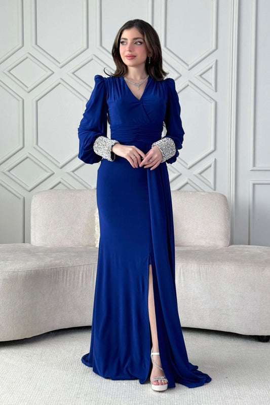 Blue stretch dress with sleeves decorated with stones 