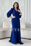 Blue stretch dress with sleeves decorated with stones 