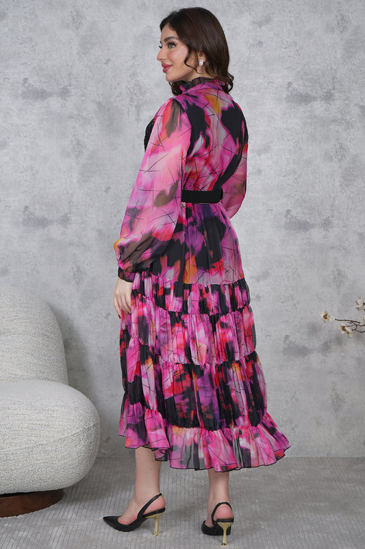 Elegant midi dress with long sleeves 