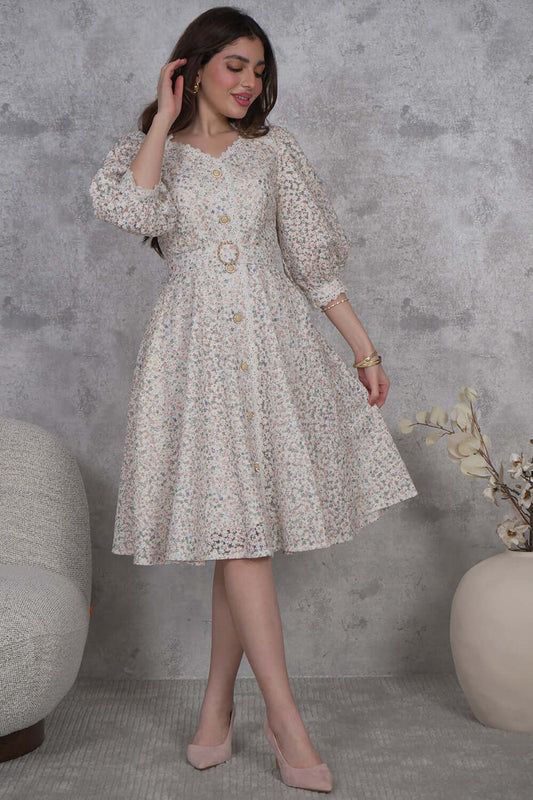Classic short dress with floral pattern 