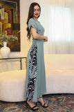 Maxi dress with tie waist 