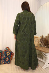 Long, wide galabiya with embroidery 