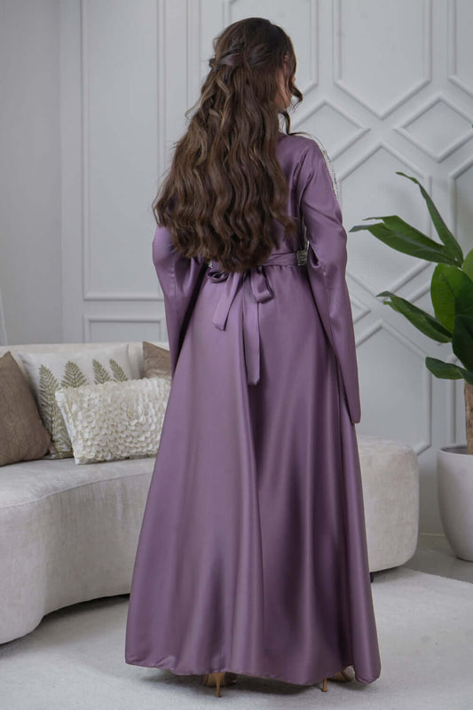 Kaftan with cape sleeves and a tie at the waist, purple 