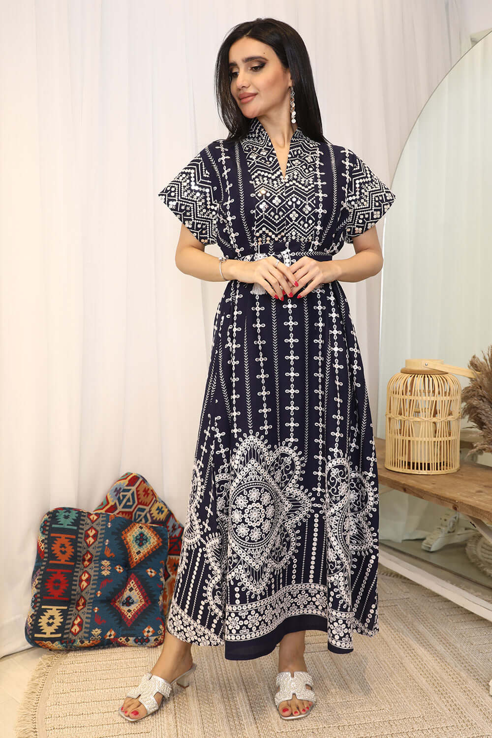 Maxi jalabiya embroidered with fringe 