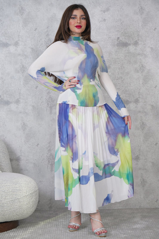 Wave print pleated skirt and blouse set 