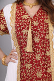 Jalabiya embroidered with gold details 