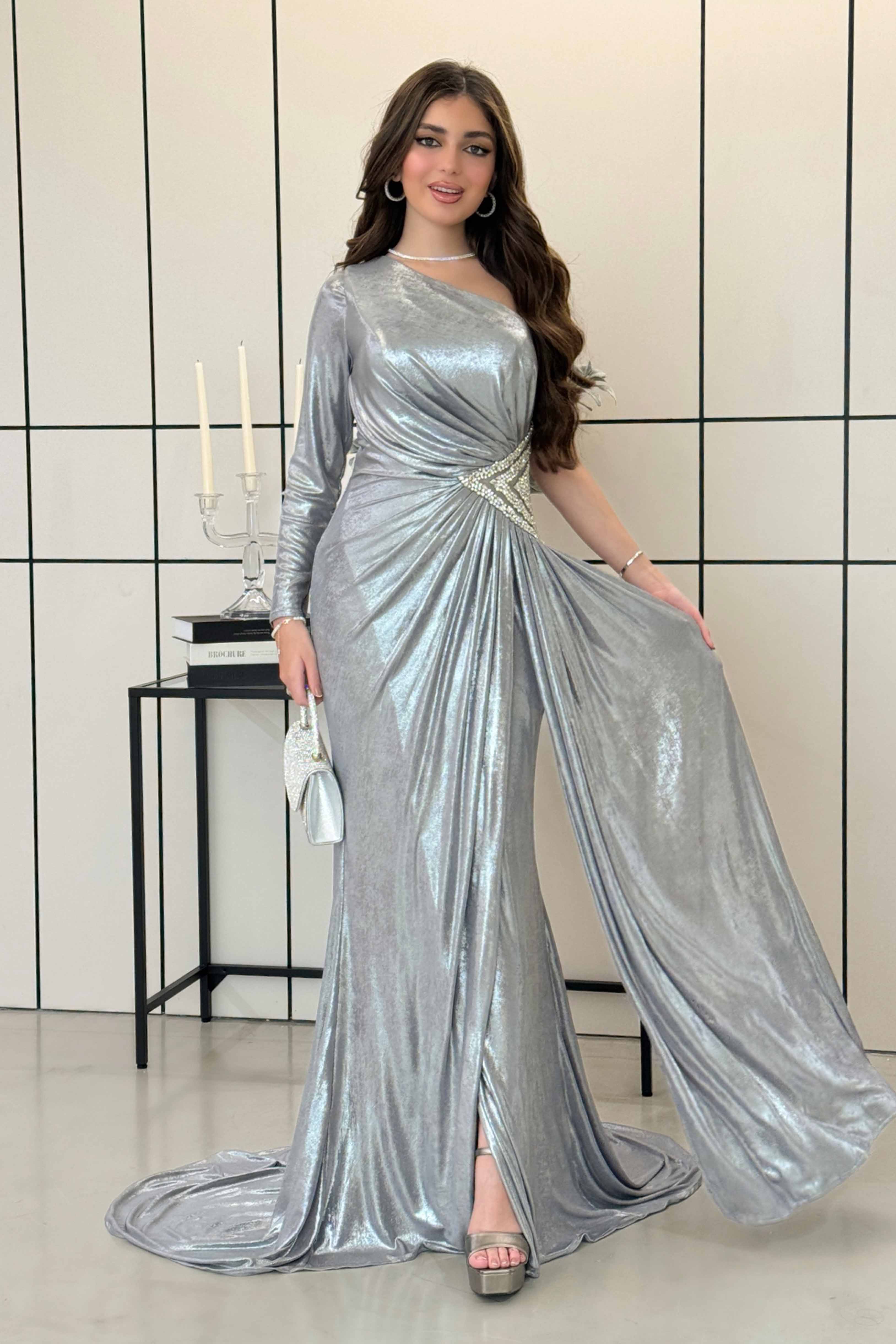 Long one shoulder shiny evening dress in gray color 