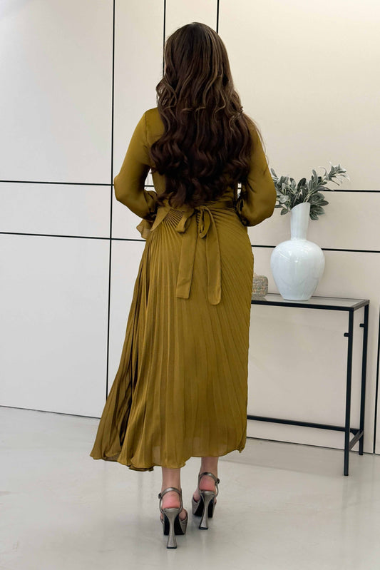 Dark yellow pleated satin midi dress 