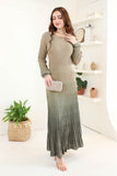 Long wavy dress with long sleeves, green 