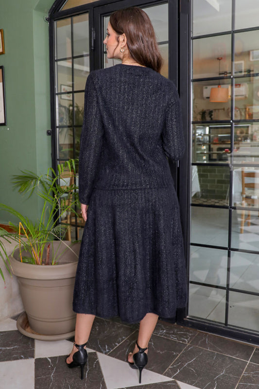 A winter skirt set with a wide design, gray color