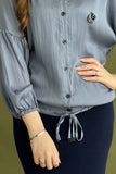 Fashionable blouse with zip hem