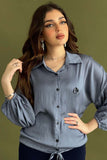 Fashionable blouse with zip hem