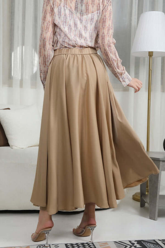 Beige satin cloche skirt 