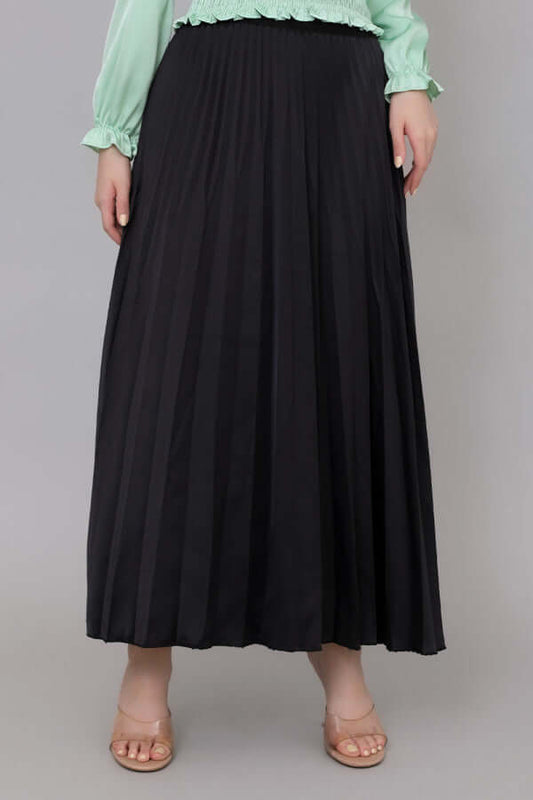 Black satin pleated skirt 