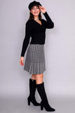 Short pleated skirt