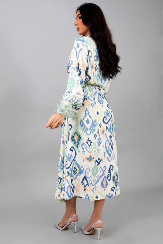 Gathered shirt dress with feathers