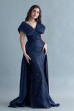 Evening dress embroidered with a train design, navy blue