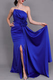 Evening dress with split design, indigo color