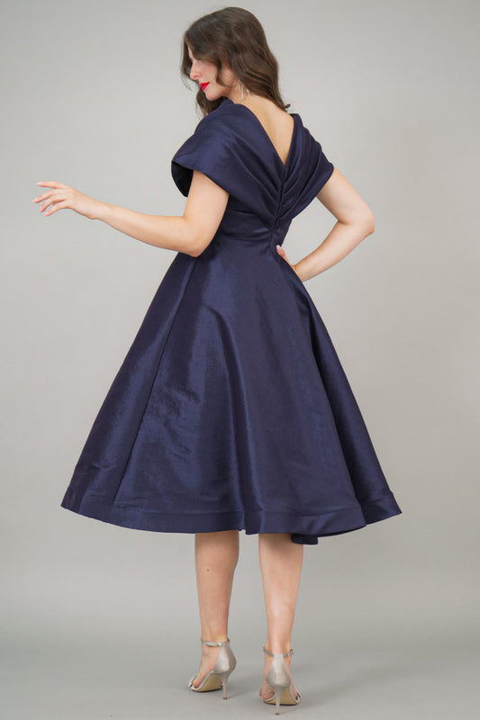 Evening dress with pleats on the chest, navy blue