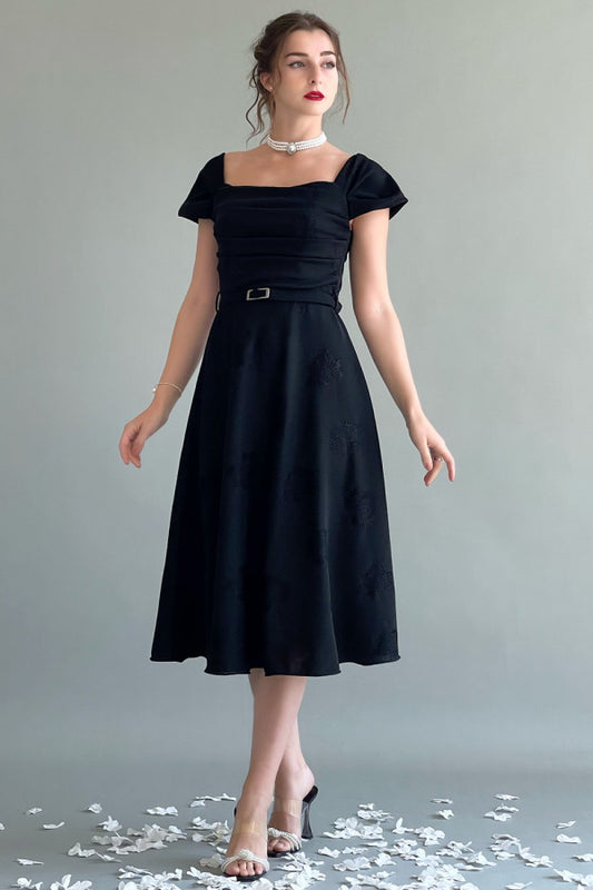 Jersey midi dress with belt at the waist