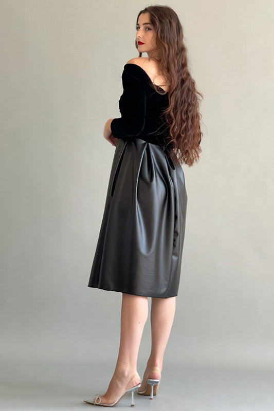 Short pleated leather dress