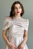 Beige satin taffeta dress with collar sleeves