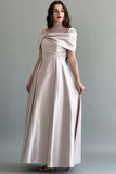 Beige satin taffeta dress with collar sleeves