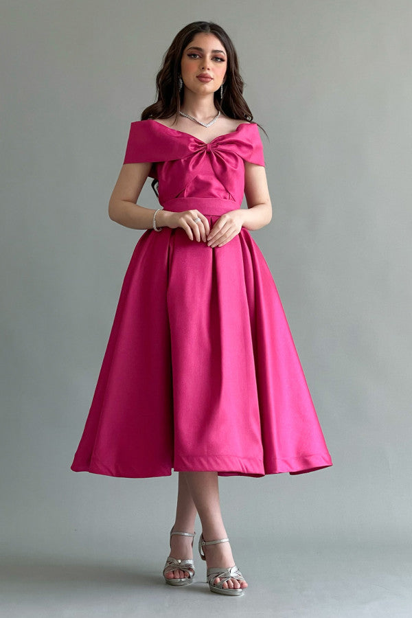Off-shoulder evening dress with bow