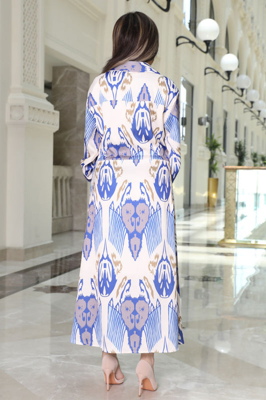 Midi wrap dress with distinctive prints 