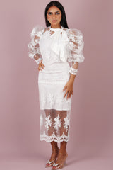 Two-piece dress with rose embroidery, white