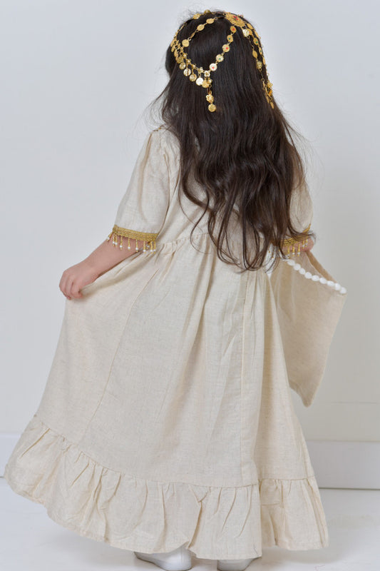 Linen jalabiya with palm embroidery and decorated with beads and lulu 