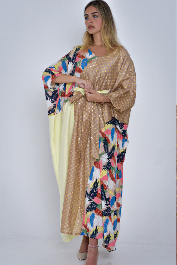 Maxi galabiya with front tie embroidered with polka dots