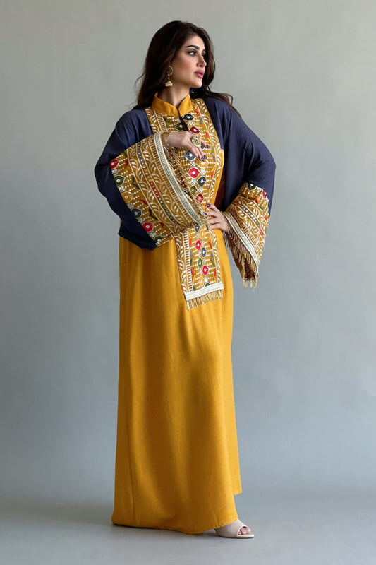 Jalabiya with cardigan sleeves, embroidered and decorated with Ceylon cumin beads 