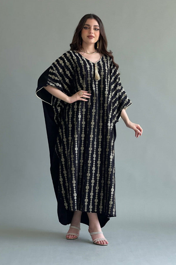 Jalabiya with Batwing cut, embroidered with black and gold threads 