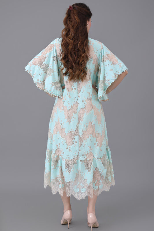 Lace robe with elegant Tiffany design