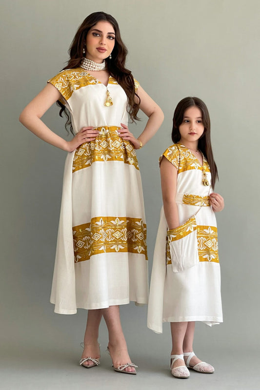 Girls' midi jalabiya with horizontal embroidery and sequins, golden color