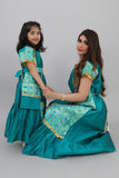 Shantoon robe embroidered on the sides with sequins, turquoise color 