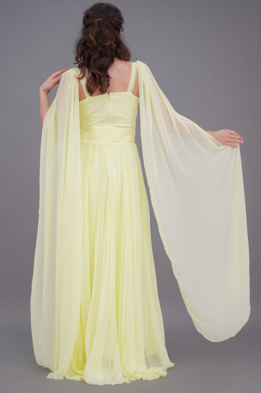 Pleated dress with cape sleeves, yellow