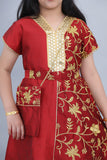 Girls' Shantoun robe, embroidered with golden threads, red 