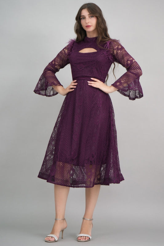 Short lace dress with purple feathers