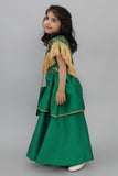 Kuwaiti girls' jalabiya with split detail and decorated with a green fringe