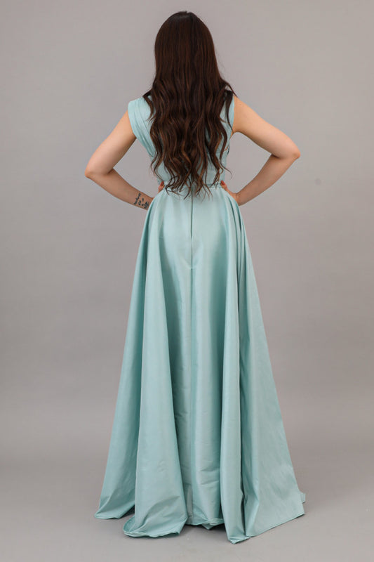 Tiffany color embroidered evening dress