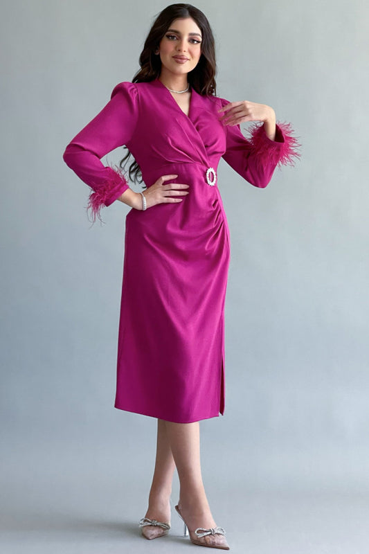 Pleated dress with side slit, fuchsia color