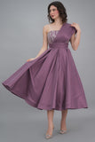 One-shoulder embroidered midi evening dress, mauve color